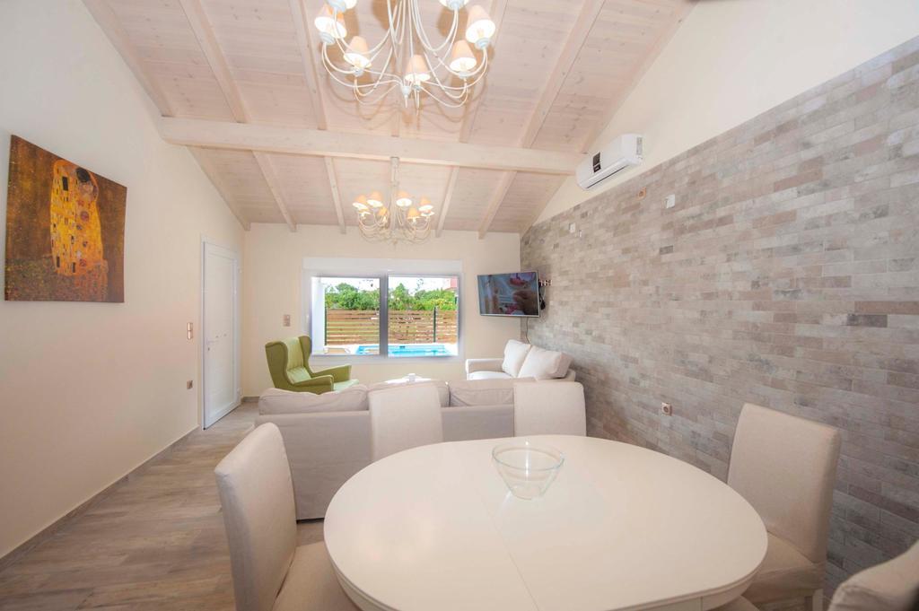 אגיוס גיורגיוס Ninos Corfu Villas מראה חיצוני תמונה